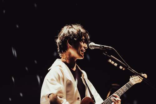 尾崎裕哉 メイン画像