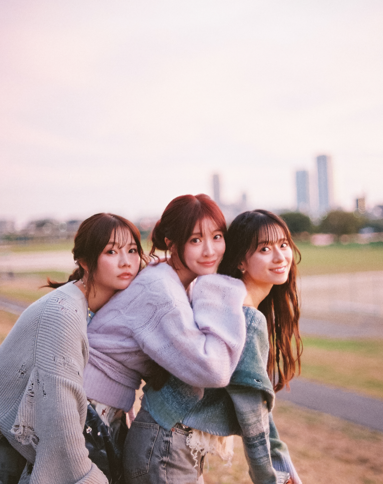 SILENT SIREN  メイン画像